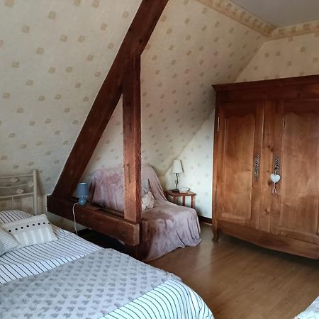 Maison d'hôtes Les Vallées Saint-Quentin-sur-le-Homme Extérieur photo