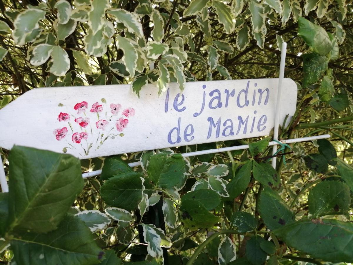 Maison d'hôtes Les Vallées Saint-Quentin-sur-le-Homme Extérieur photo