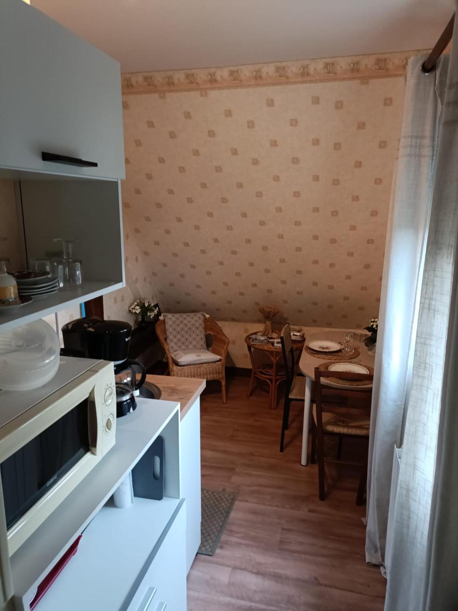 Maison d'hôtes Les Vallées Saint-Quentin-sur-le-Homme Extérieur photo