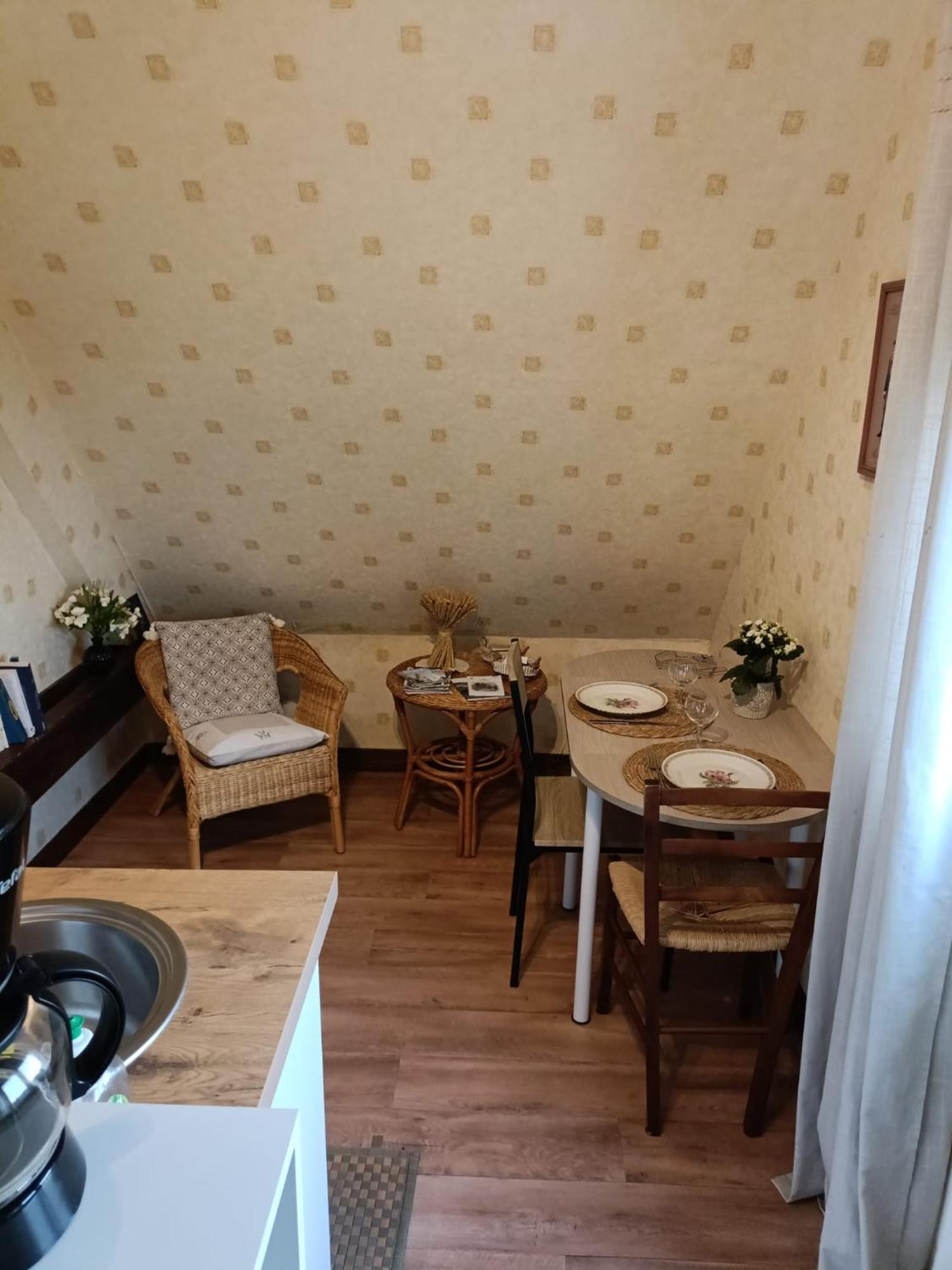 Maison d'hôtes Les Vallées Saint-Quentin-sur-le-Homme Extérieur photo