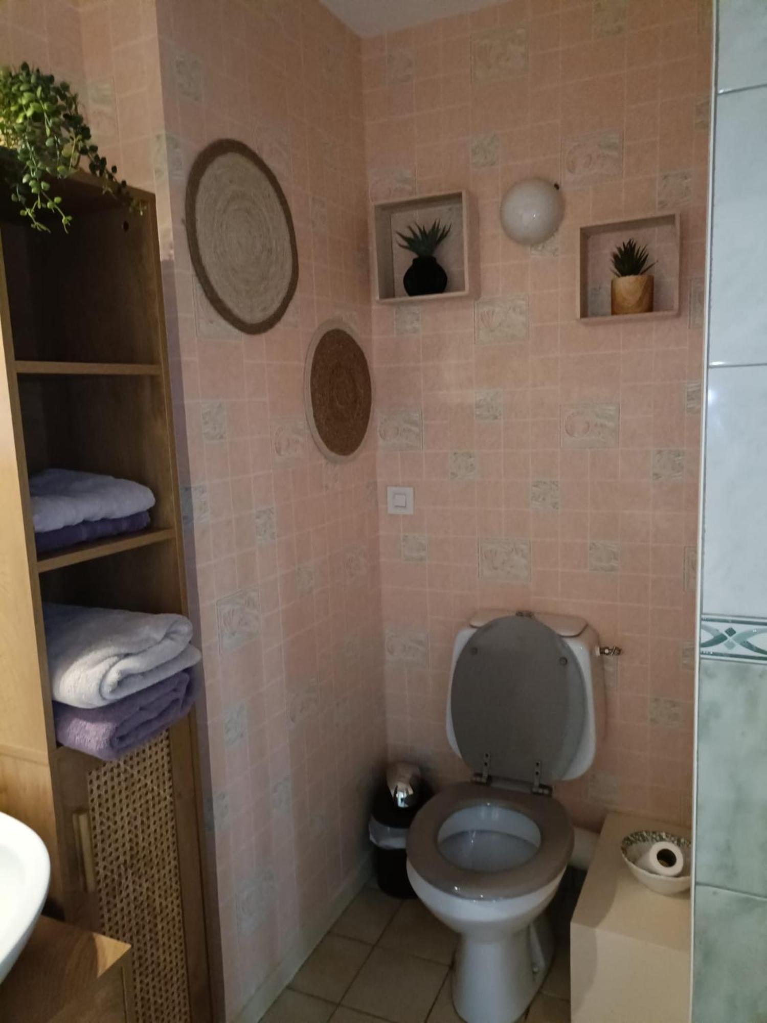 Maison d'hôtes Les Vallées Saint-Quentin-sur-le-Homme Extérieur photo