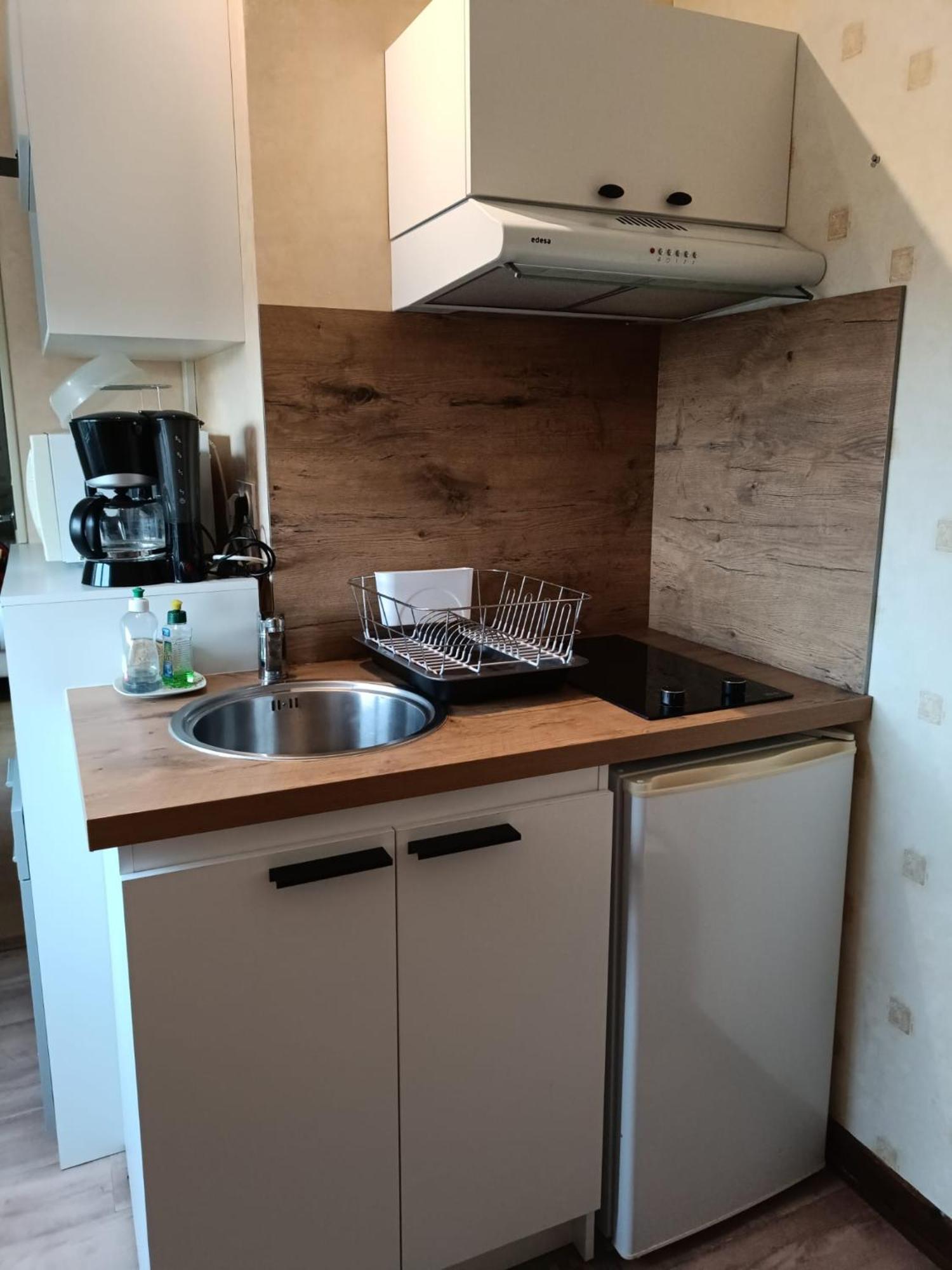 Maison d'hôtes Les Vallées Saint-Quentin-sur-le-Homme Extérieur photo